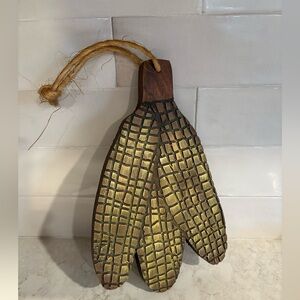 Hand-crafted Wooden Ears of Corn Fall Farmhouse Wall Decor with Jute Hanger
